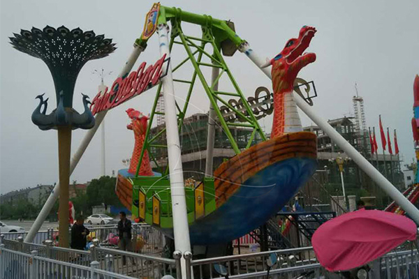 dragon pirate boat rides in amusement park