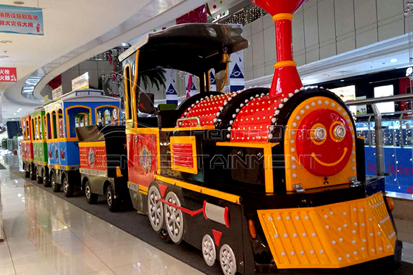 Trackless Train Ride in Mall