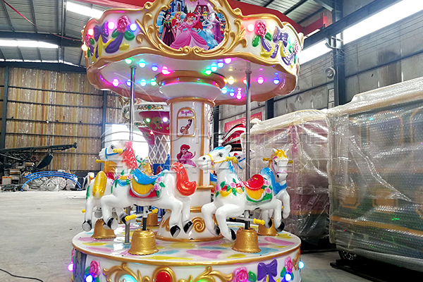 mini merry go round for sale in Dinis