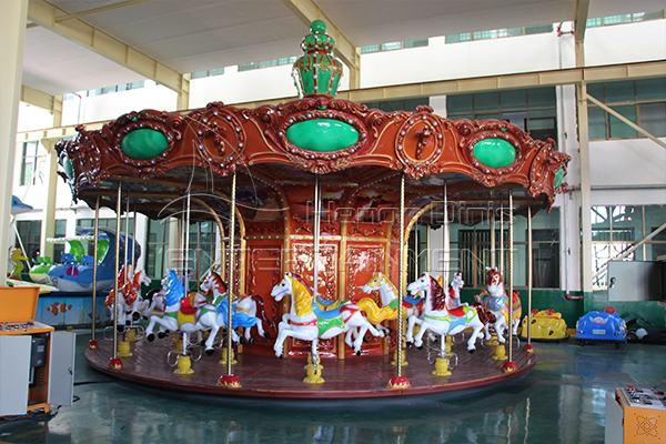 carousel ride in Dinis