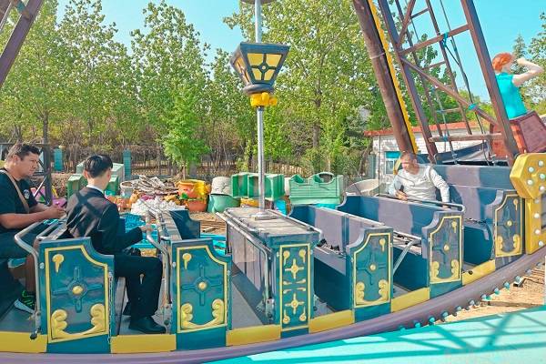 24 seats pirate boat ride for sale