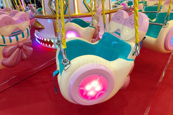 dazzling lights on the chair swing ride seats